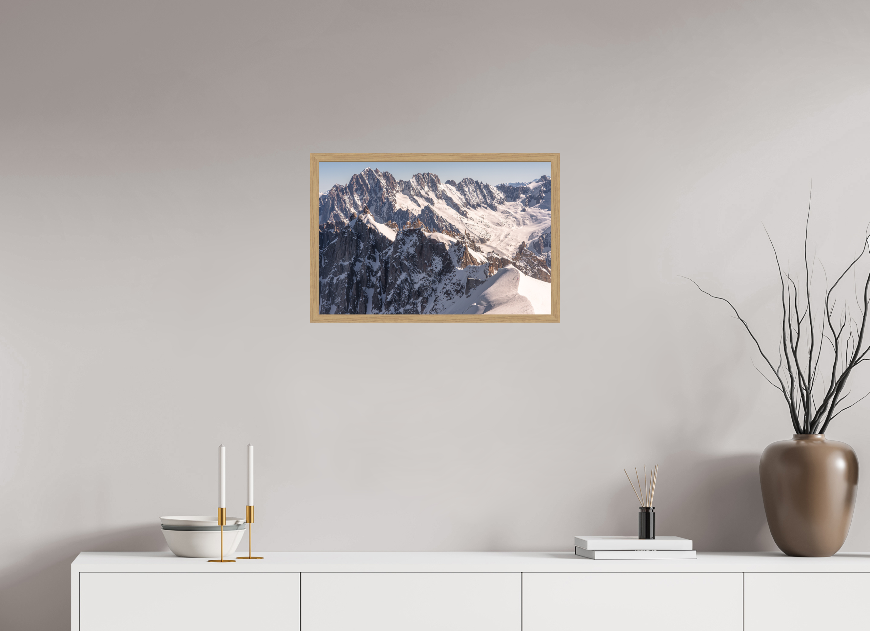 60 x 40 cm, Impression Fine Art encadrée en chêne naturel - mat Aiguille Verte, les Droites et les Courtes