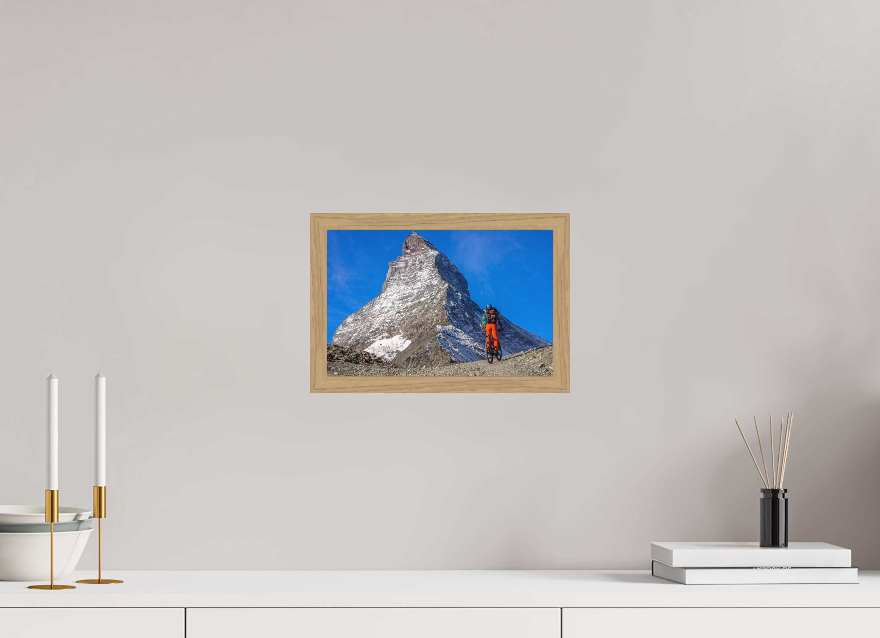 30 x 20 cm, Impression Fine Art encadrée en chêne naturel - mat A l'assaut du Cervin
