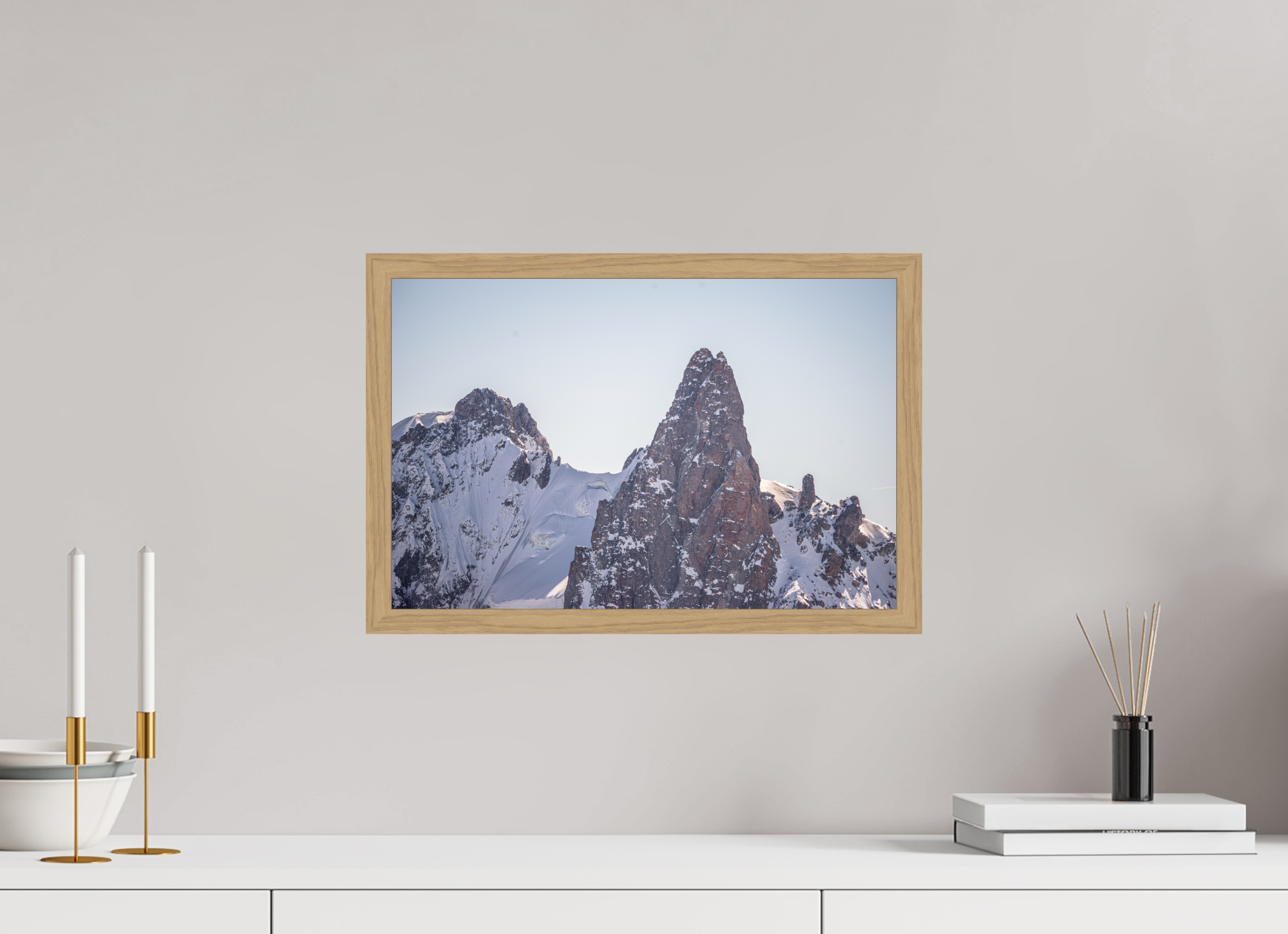 45 x 30 cm, Impression Fine Art encadrée en chêne naturel - mat La Dent du Géant