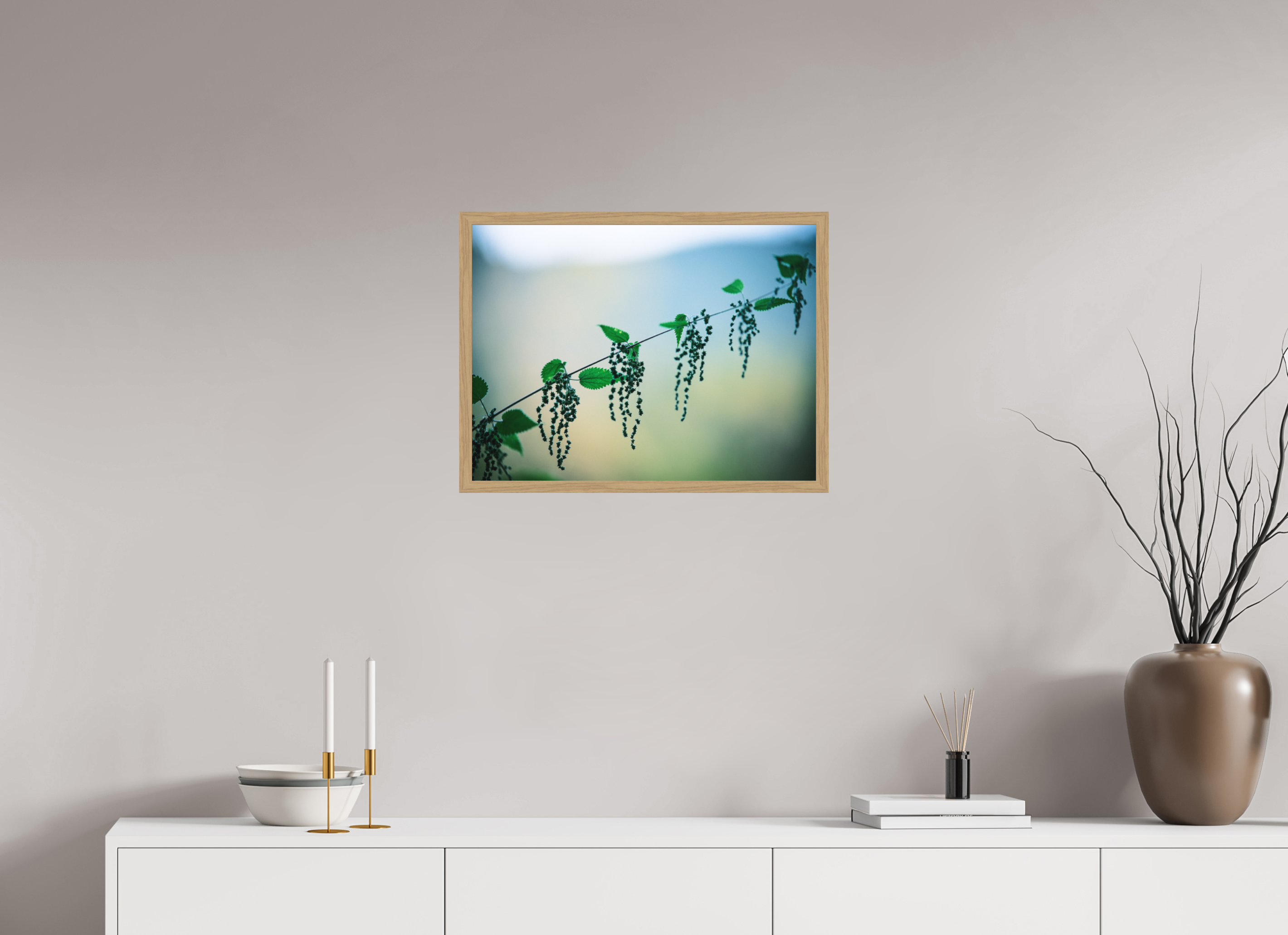 60 x 45 cm, Impression Fine Art encadrée en chêne naturel - mat Ortie