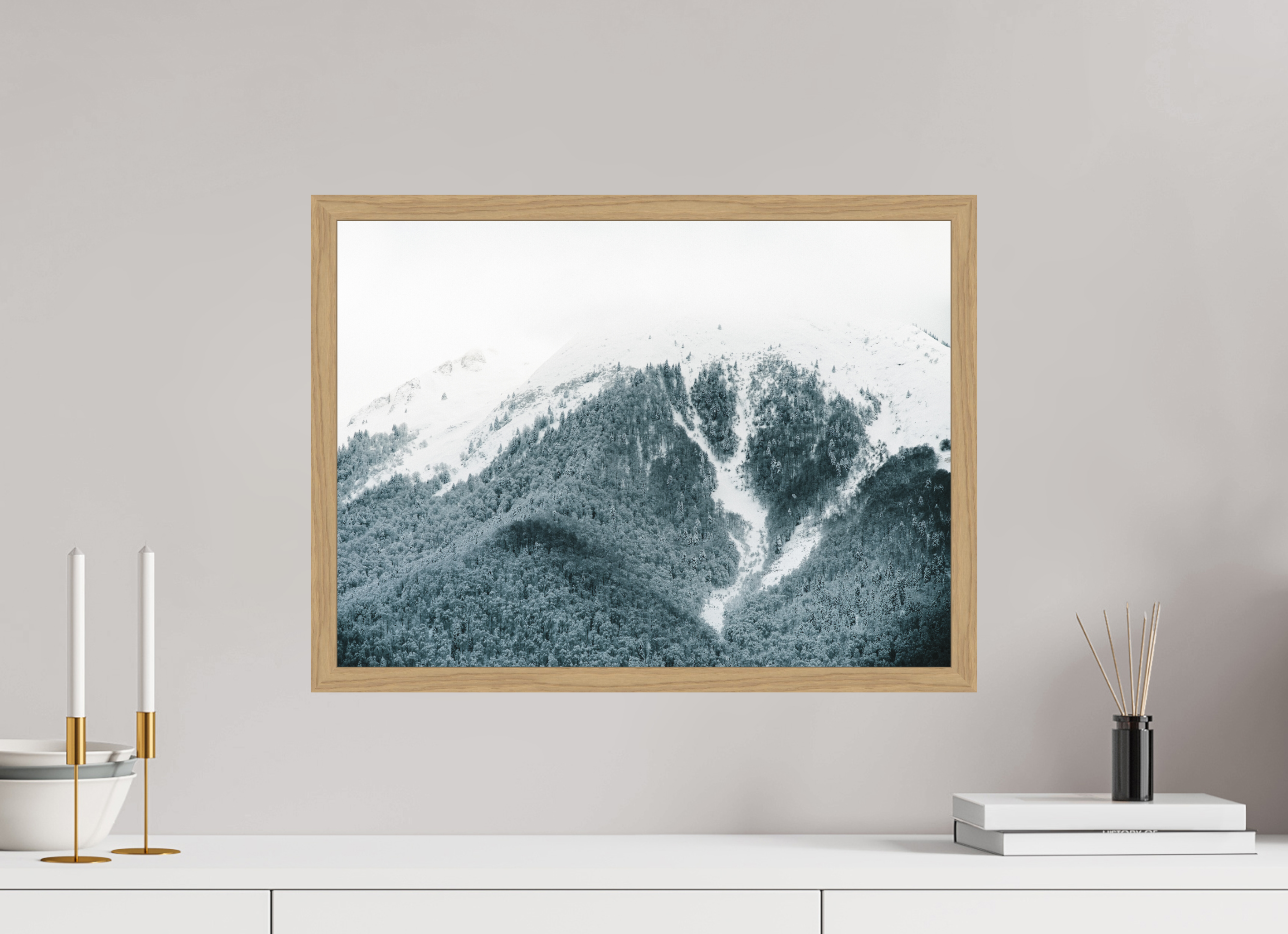 54,4 x 40 cm, Impression Fine Art encadrée en chêne naturel - mat Le Cagire