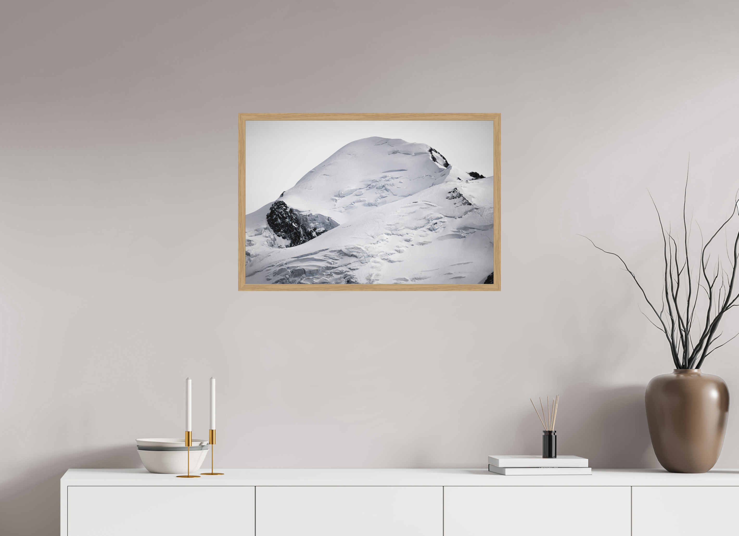 75 x 50 cm, Impression Fine Art encadrée en chêne naturel - mat Le Mont Blanc