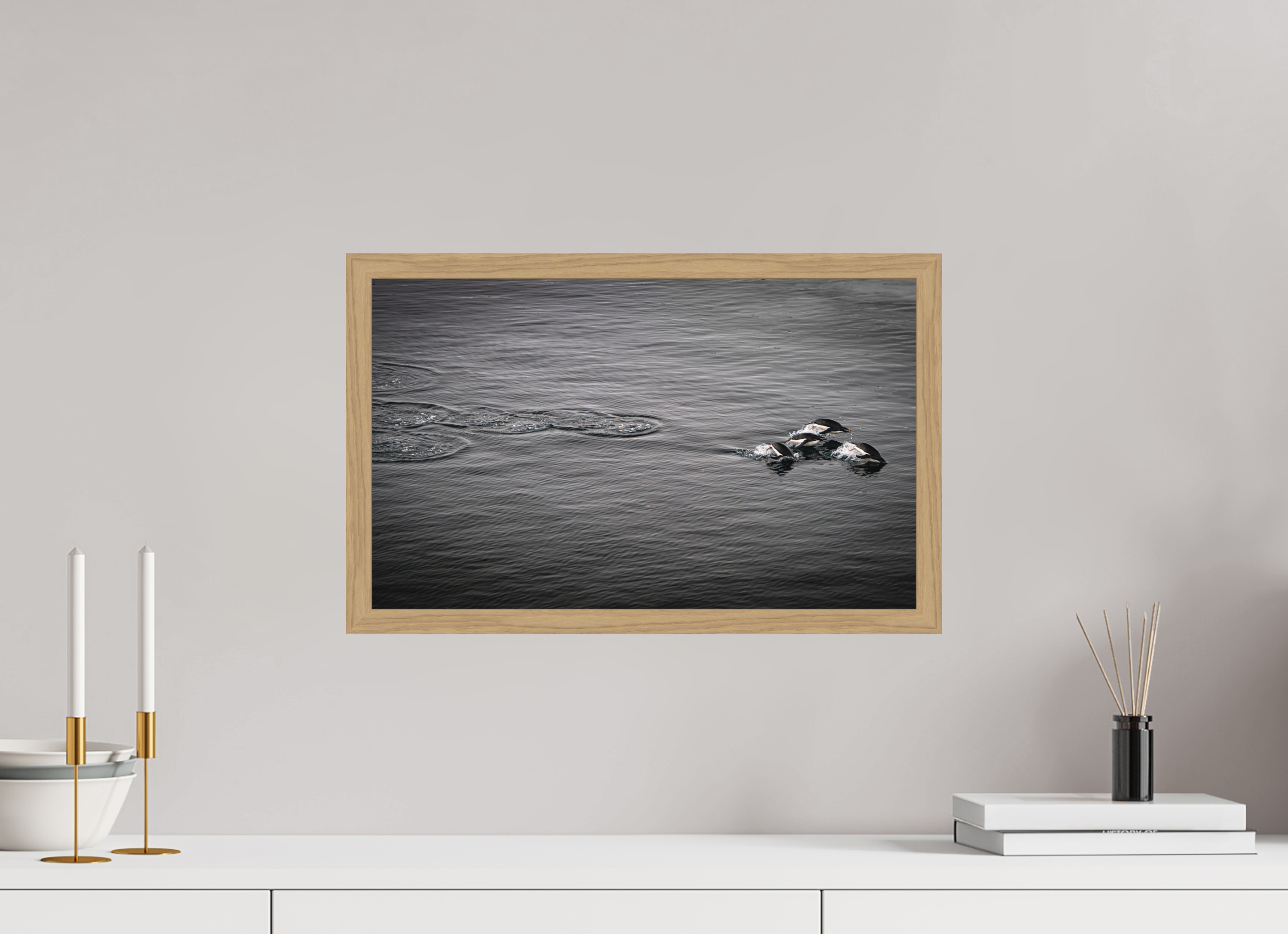 48,4 x 30 cm, Impression Fine Art encadrée en chêne naturel - mat Liberté synchronisée