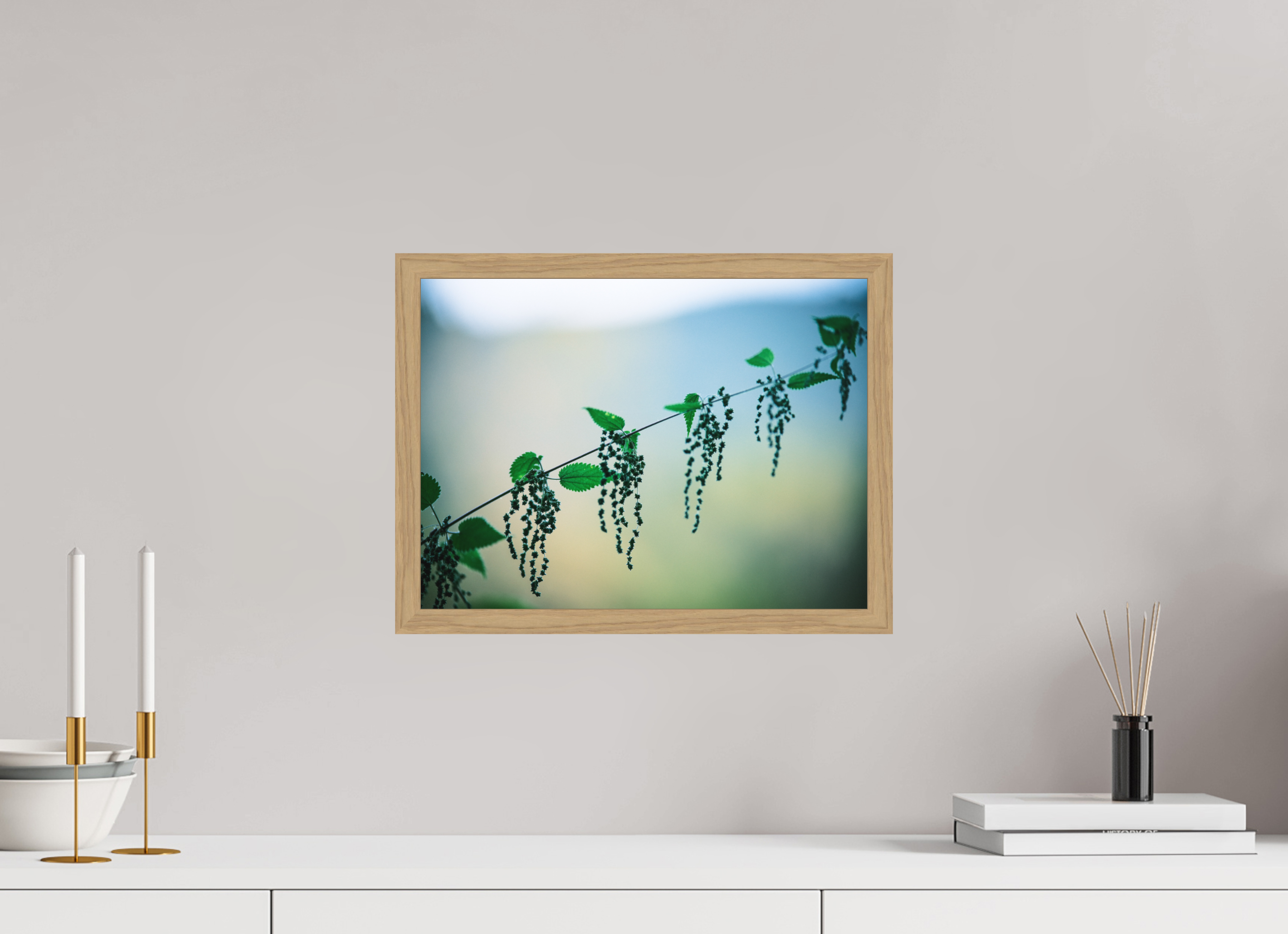 40 x 30 cm, Impression Fine Art encadrée en chêne naturel - mat Ortie