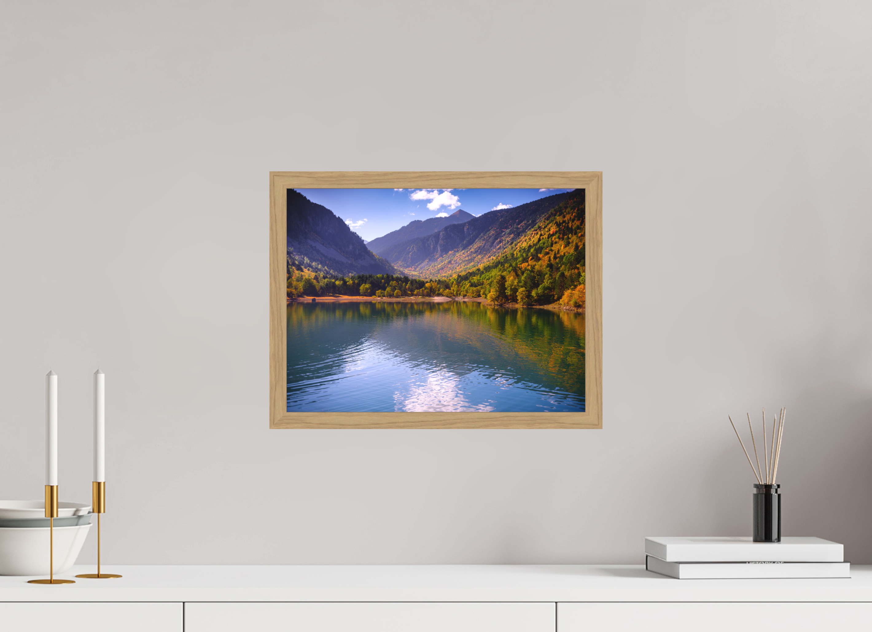 39,5 x 30 cm, Impression Fine Art encadrée en chêne naturel - mat Lac et automne
