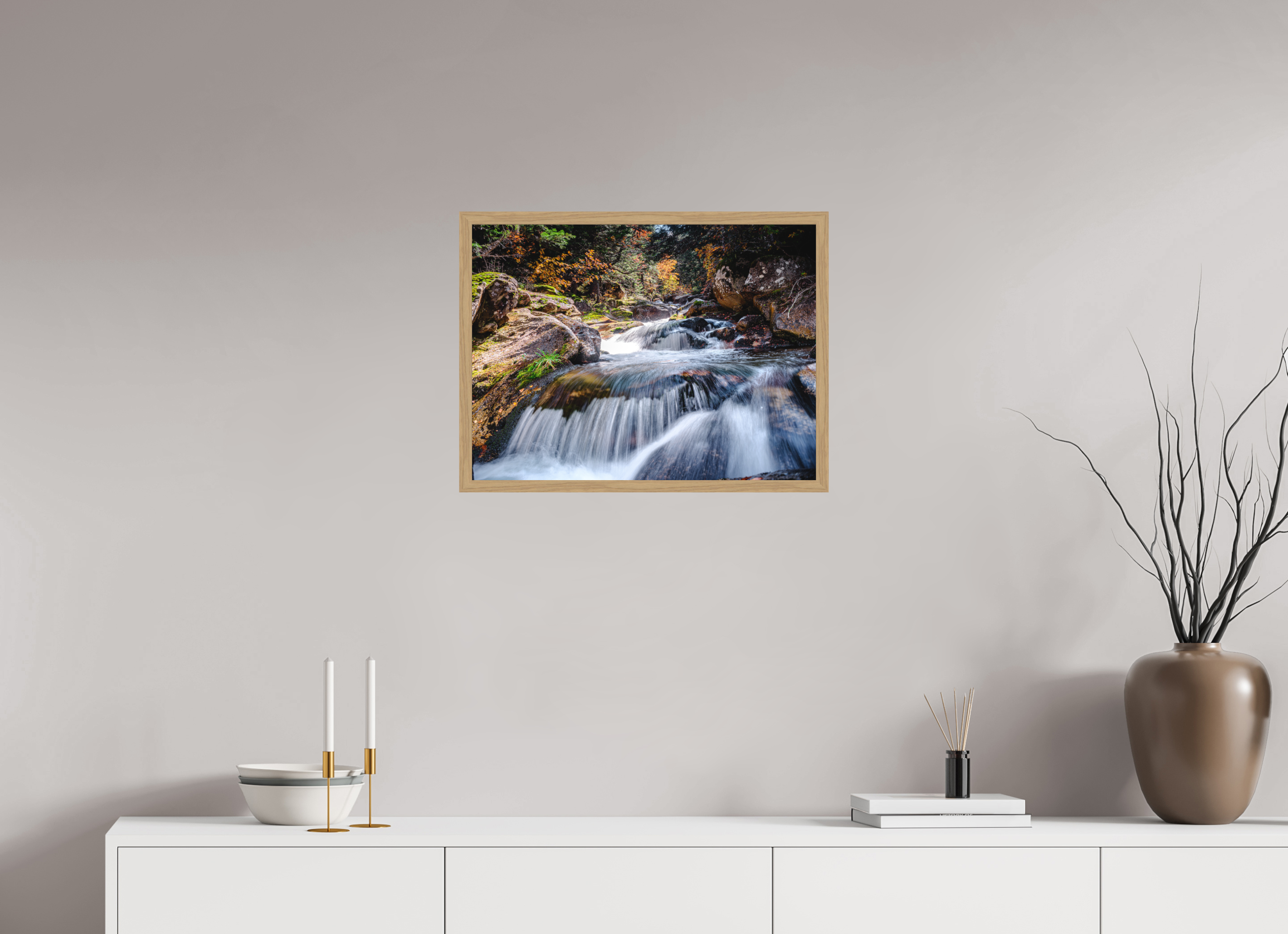 60 x 45 cm, Impression Fine Art encadrée en chêne naturel - mat Cascade enchantée