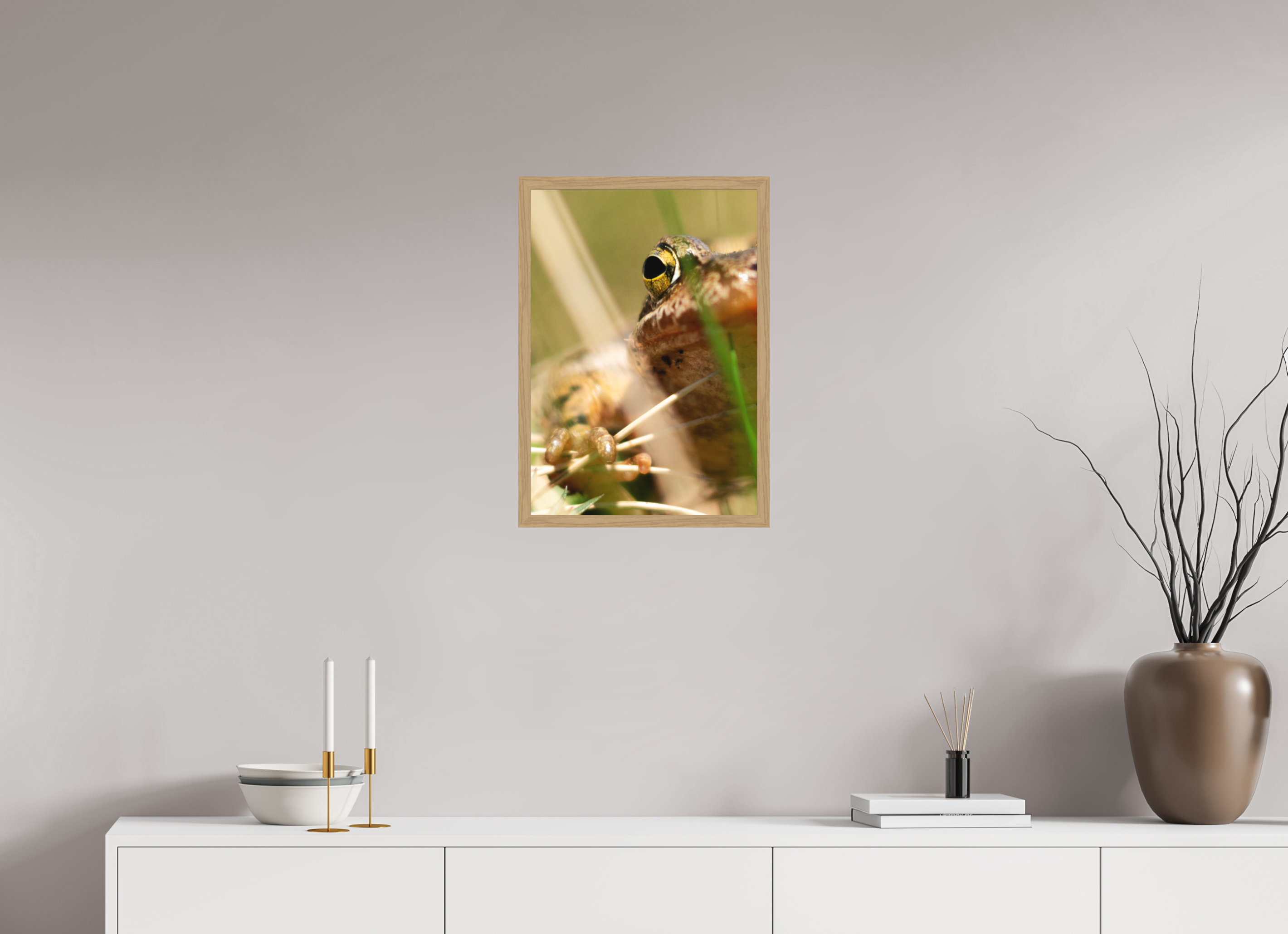 40 x 56,9 cm, Impression Fine Art encadrée en chêne naturel - mat Grenouille Rousse