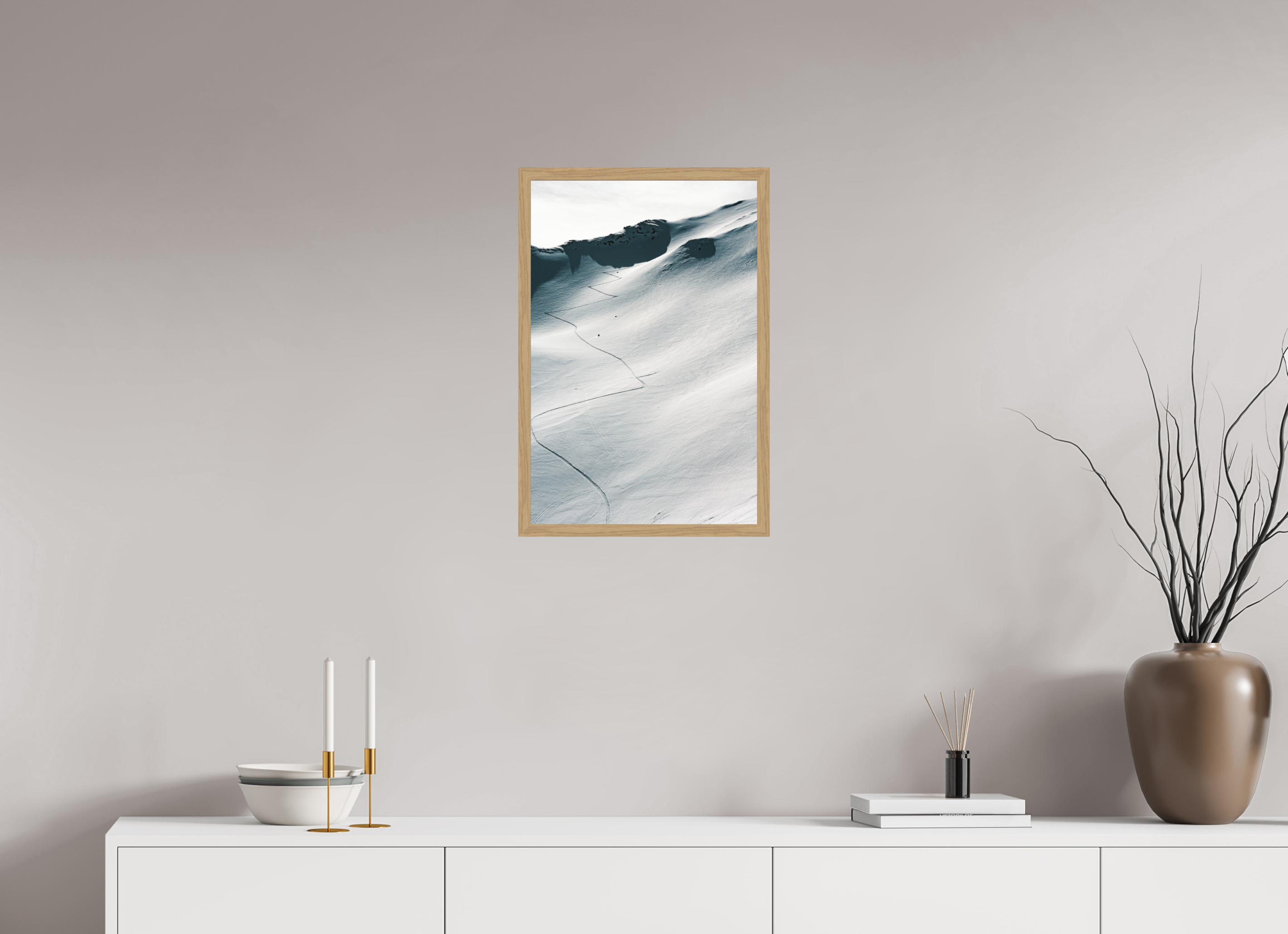 40 x 60 cm, Impression Fine Art encadrée en chêne naturel - mat À l'assaut du sommet