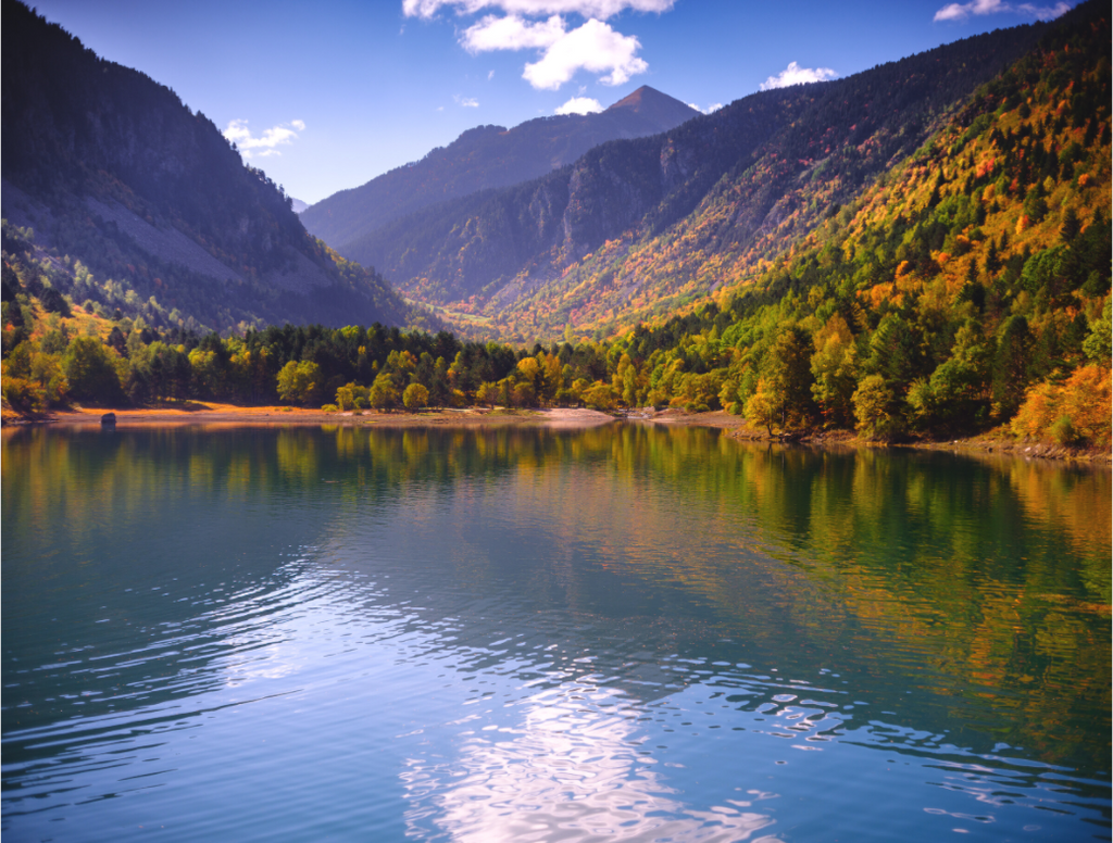 Main image Lac et automne