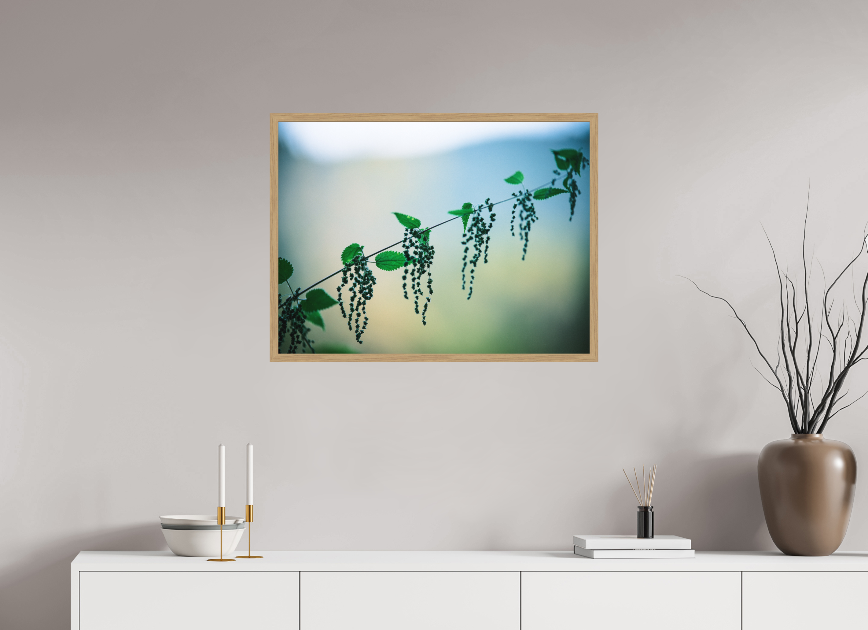 80 x 60 cm, Impression Fine Art encadrée en chêne naturel - mat Ortie