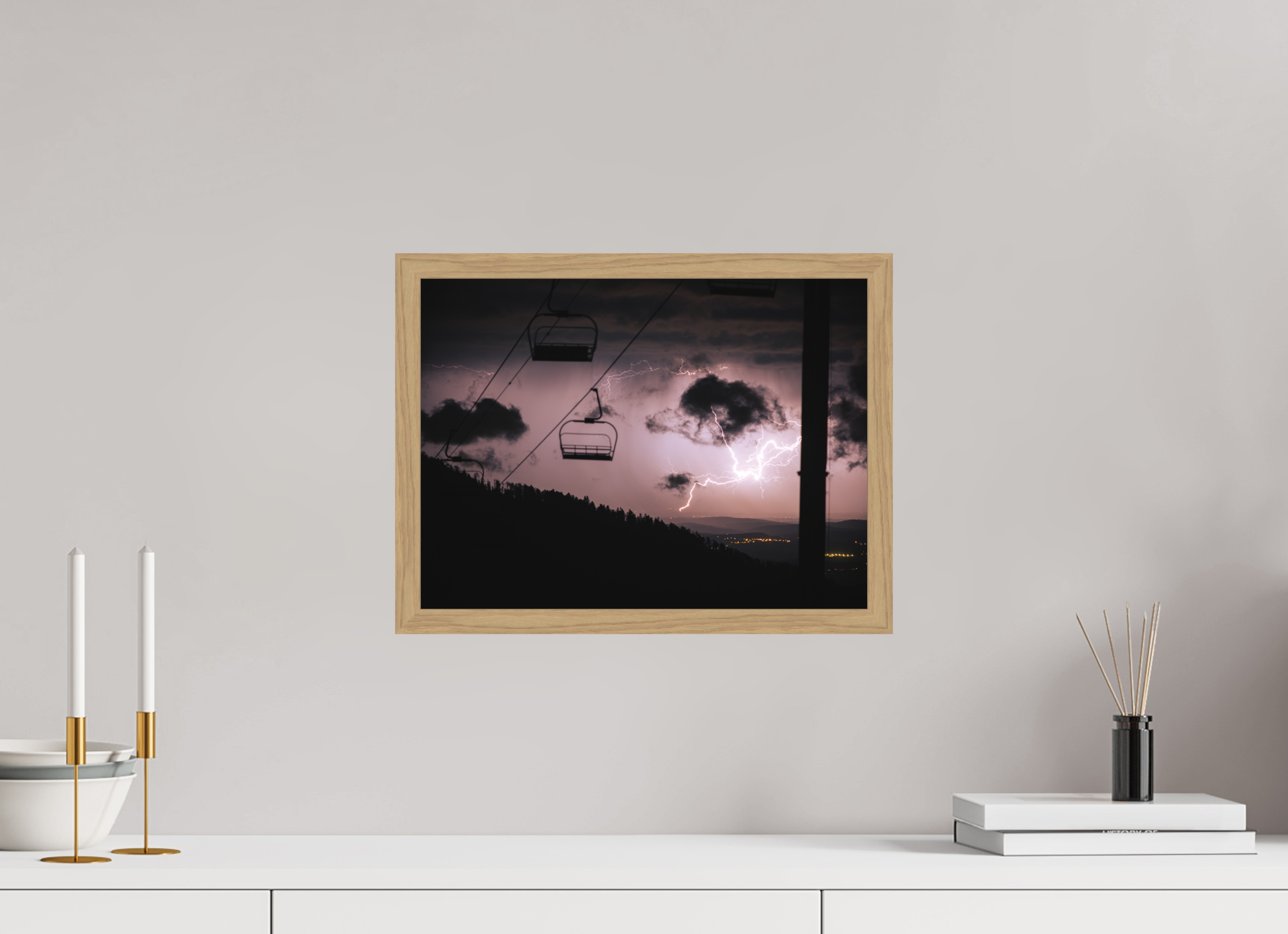 40 x 30 cm, Impression Fine Art encadrée en chêne naturel - mat Tonnerre de Mourtis